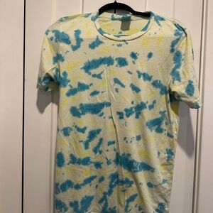 Maui and Sons Vintage Blue and Yellow Tie-Dye Shirt